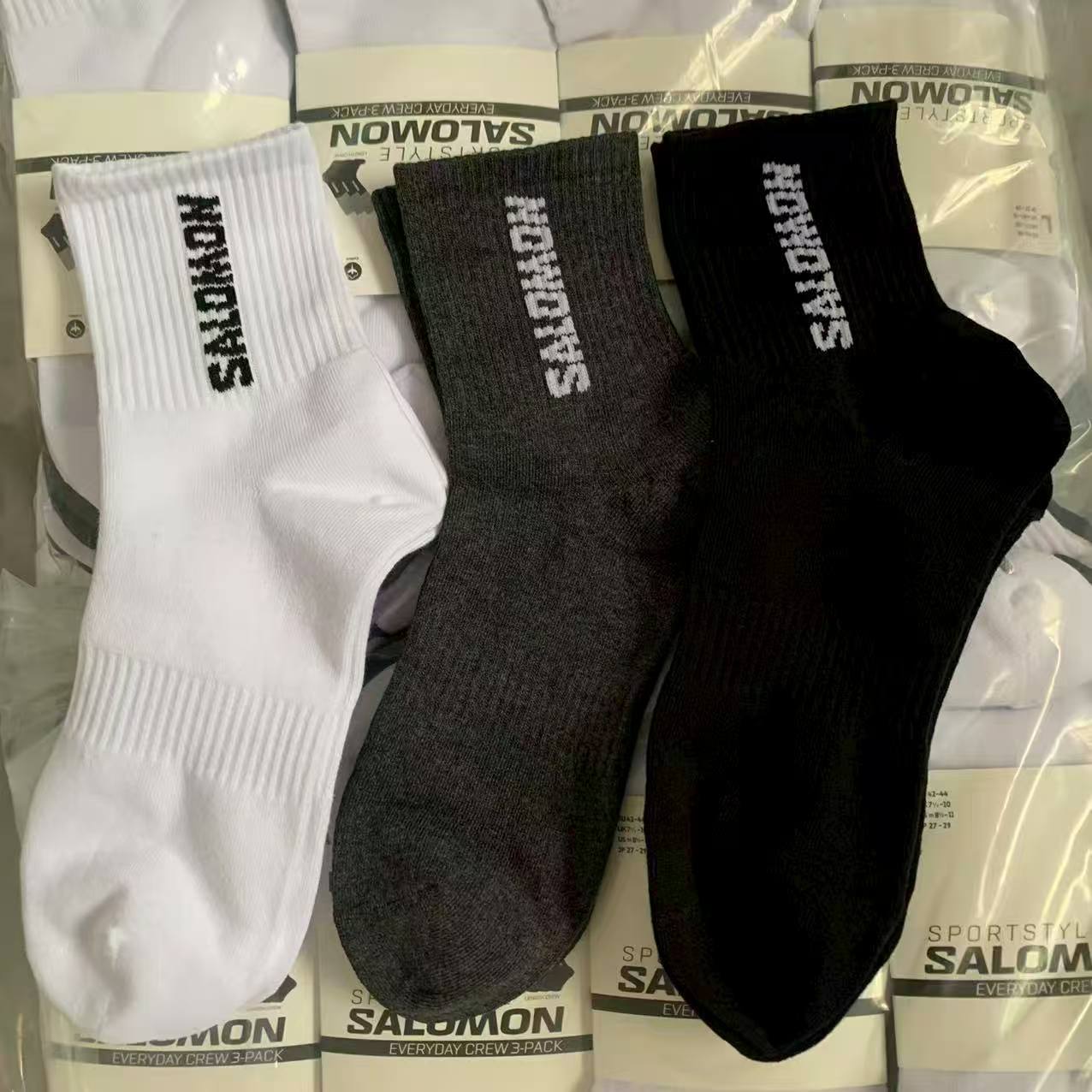 Salomon Salomon Outdoor Socks Sports Mid-Calf Socks Simple Black and White Gray Casual Student Socks All Year Round