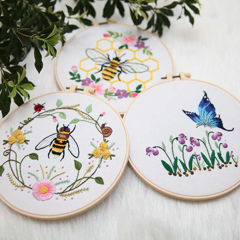 Bordado DIY abeja mariposa colgante pintura hecha a mano principiante práctica Lu Bordado Cruz puntada salón adornos de flores