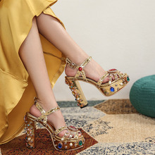 �r�b��ЬŮ����ˏ͹Ž�ɫ�荸߸�Ь2023����ˮ̨�ָ�ŮЬ404143