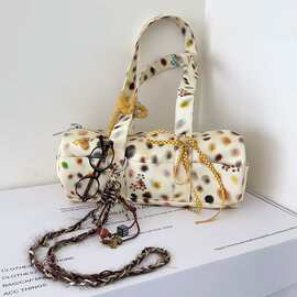 高级感时尚彩色波点单肩圆筒包2025新款小众设计大容量腋下通勤包