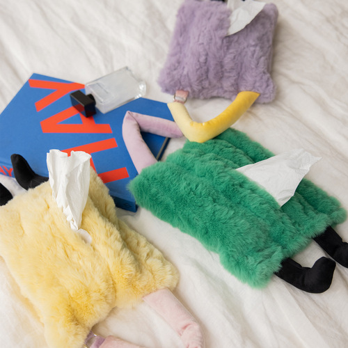 Furry little monster paper bag, hanging INS rabbit fur tissue bag, car tissue box, portable tissue bag
