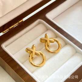 亚马逊时尚交叉圆圈耳钉独特几何设计感高级感日常通勤百搭款耳饰