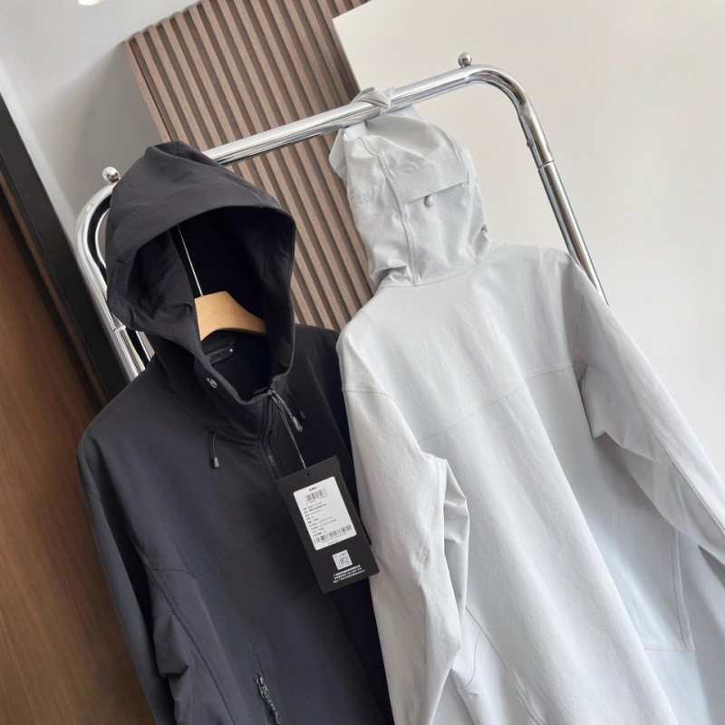bh6239秋季男女情侣款户外运动休闲凯乐家连帽软壳夹克冲锋衣外套|undefined