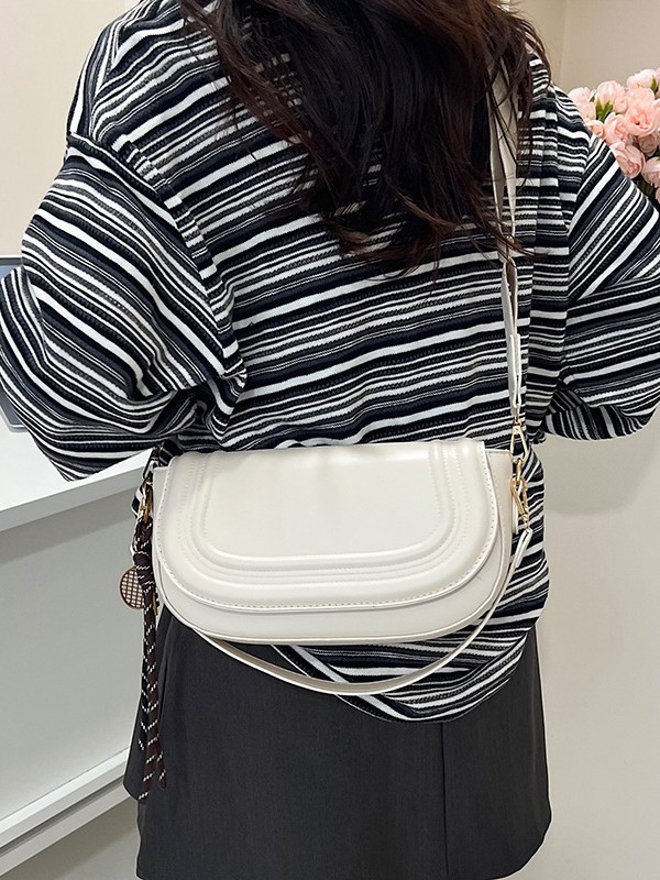Transfronterizos al por mayor de lujo damas silla de montar nuevo comercio exterior de alta moda moda versátil ocio mochila de hombro