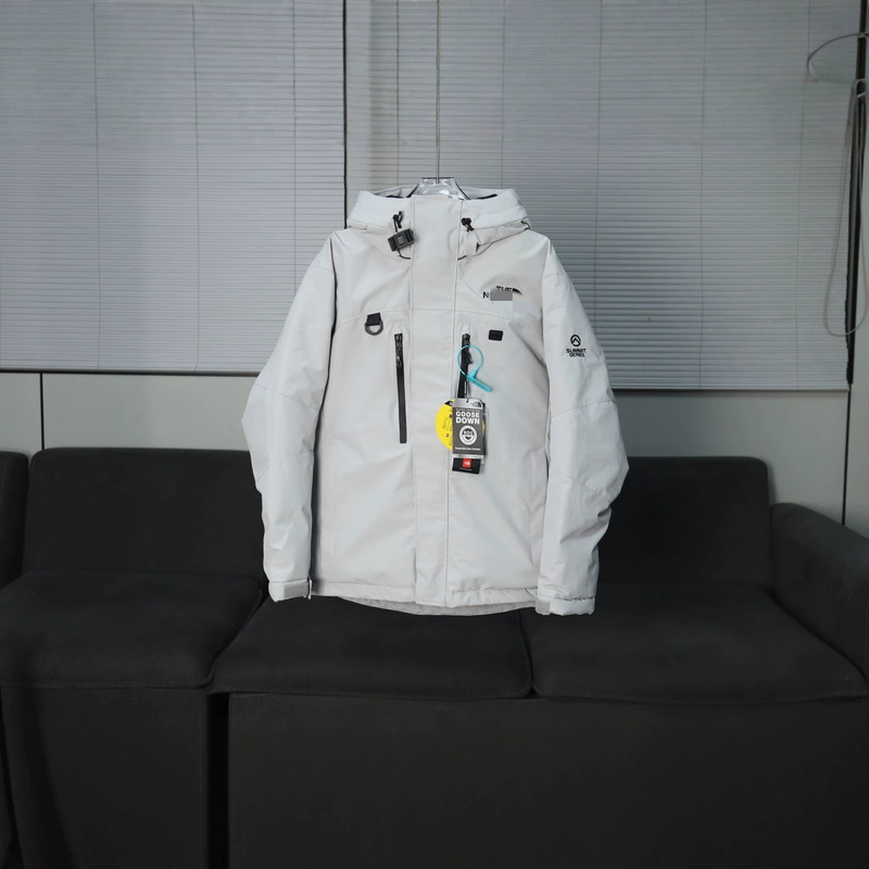The North Face Himalayan integrated down jacket with embroidery, hooded, warm winter couple's jacket, thickened for women The North Face Himalayan integrated down jacket with embroidery, hooded, warm winter couple's jacket, thickened for women