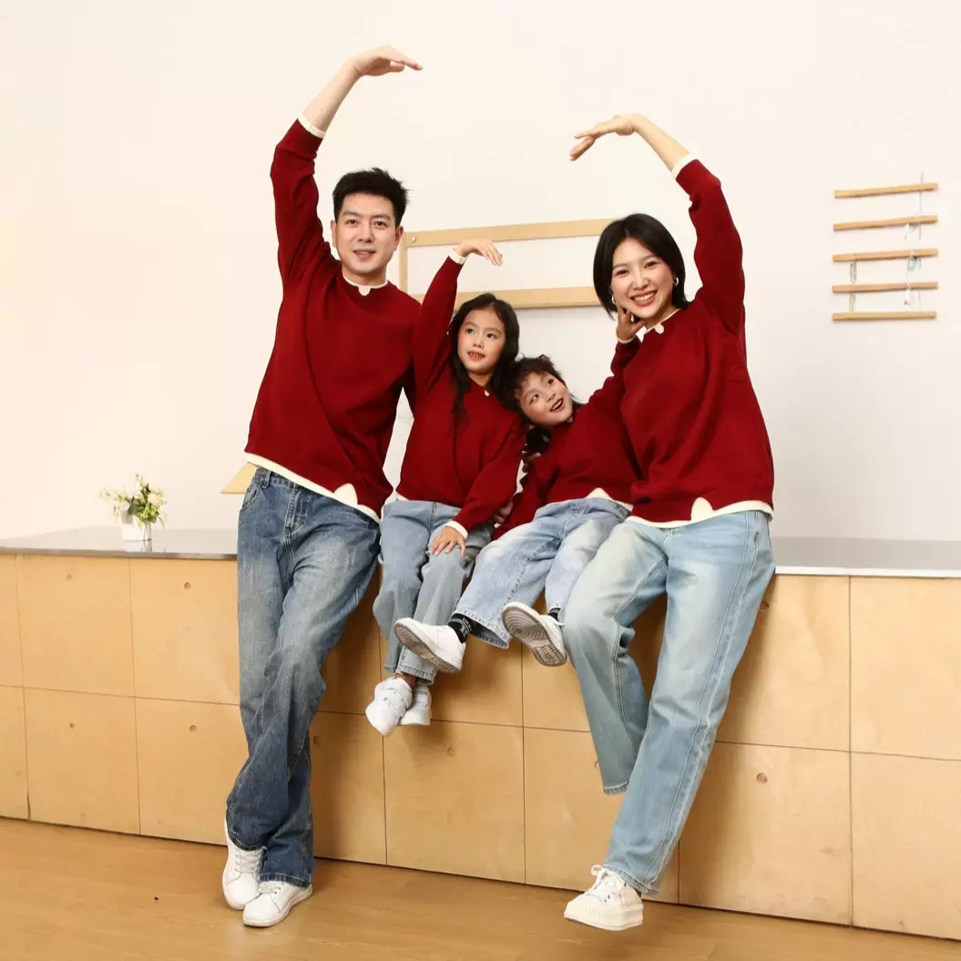 亲子装一家三口四口厚全家福红色亲子毛衣双层领母子母女親子裝