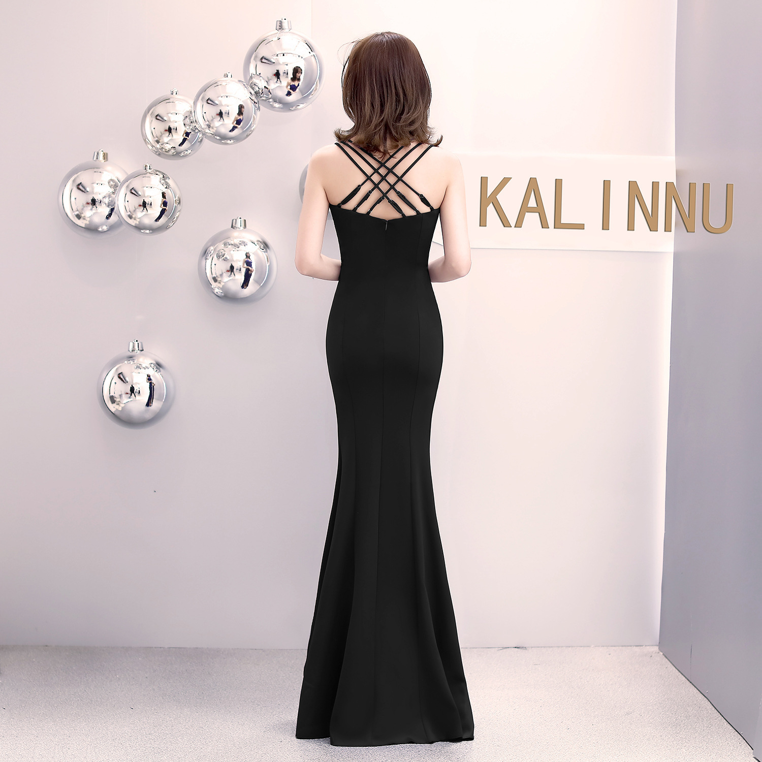 103A5354-Black.jpg
