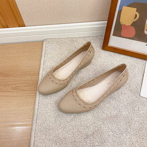 Casual mid-heel height-increasing mom sandals for women summer plastic toe-toe hollow thickened non-slip new versatile shallow mouth single shoes