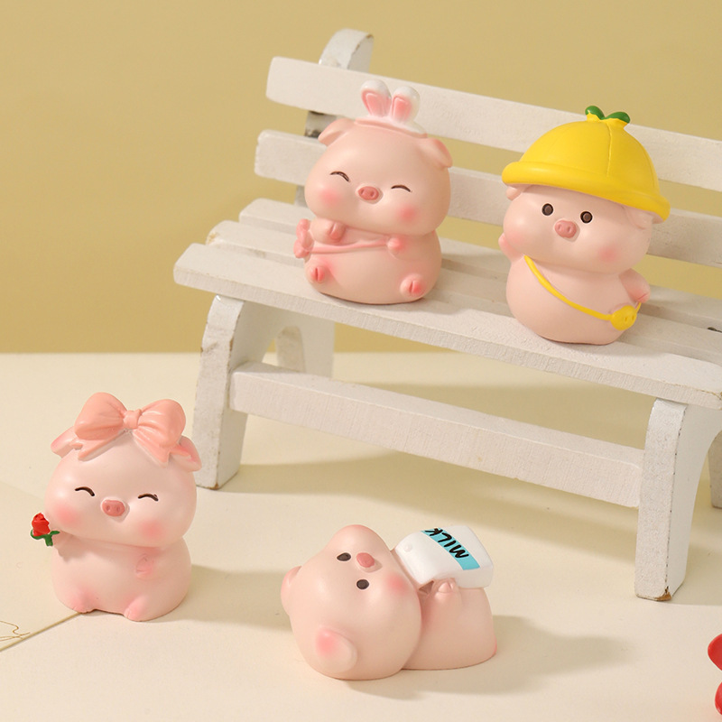 Piggy Peas Mini Car Ornaments Kindergarten Pig Doll Cute Car Console Ornaments Desktop Decorations