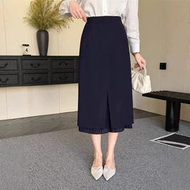 女式衬衫;半身裙;女式皮衣