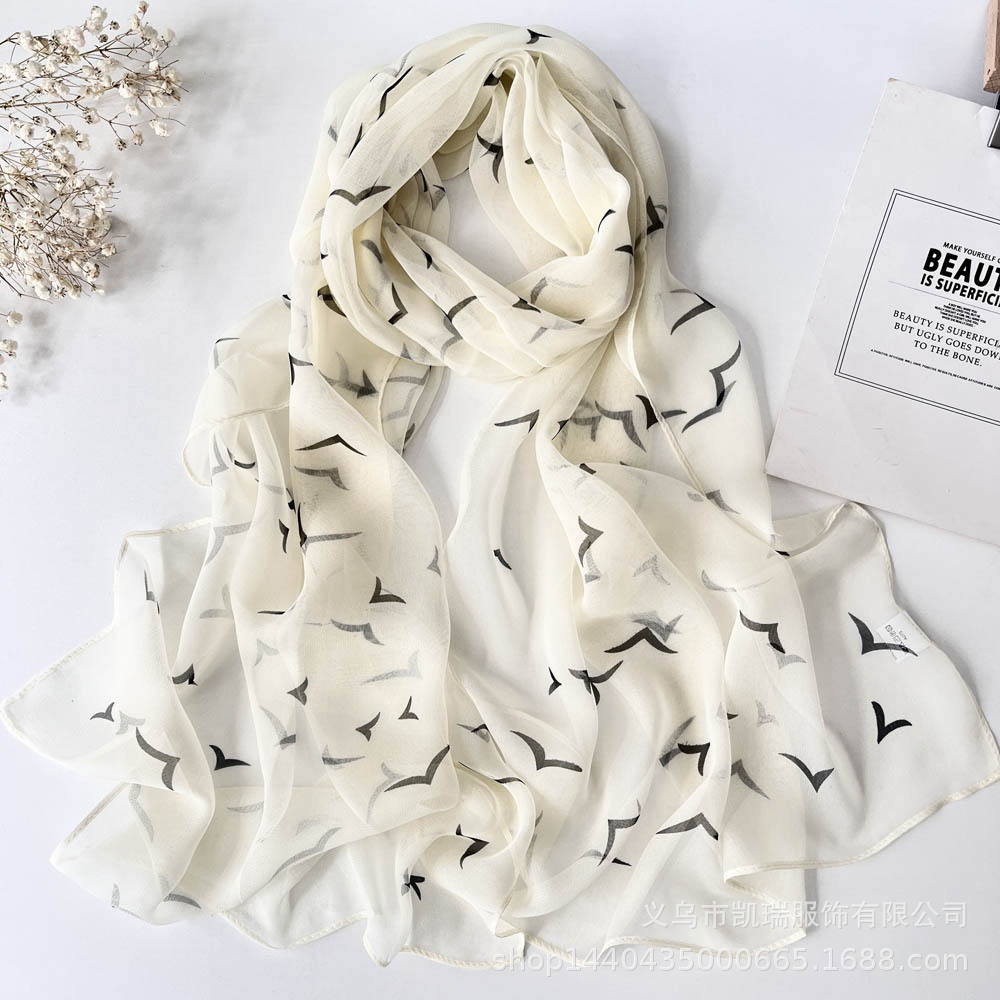 Чайка бежевый