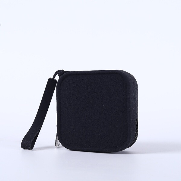 Handheld solid color cosmetic bag for traveling