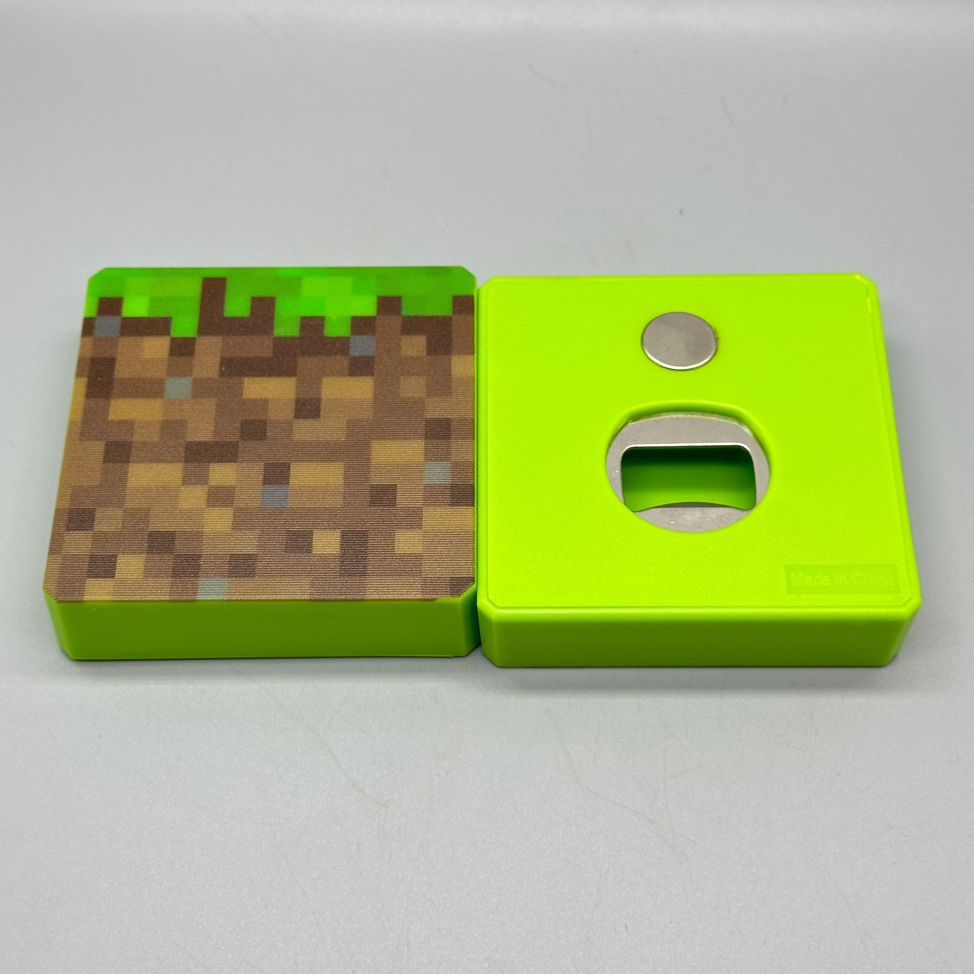 Luz con forma de signo de interrogación que mueve la lengua, luz con sonido de expresión de fantasma, luz de ambiente de juego, luz nocturna activada por voz de Toy Story.