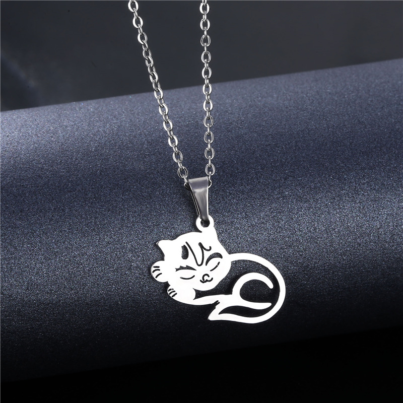 Cross-border Sold Jewelry Supply Personality Stainless Steel Flower Heart Clavicle Chain Necklace Female Geometric Accessories Pendant Wholesale display picture 64