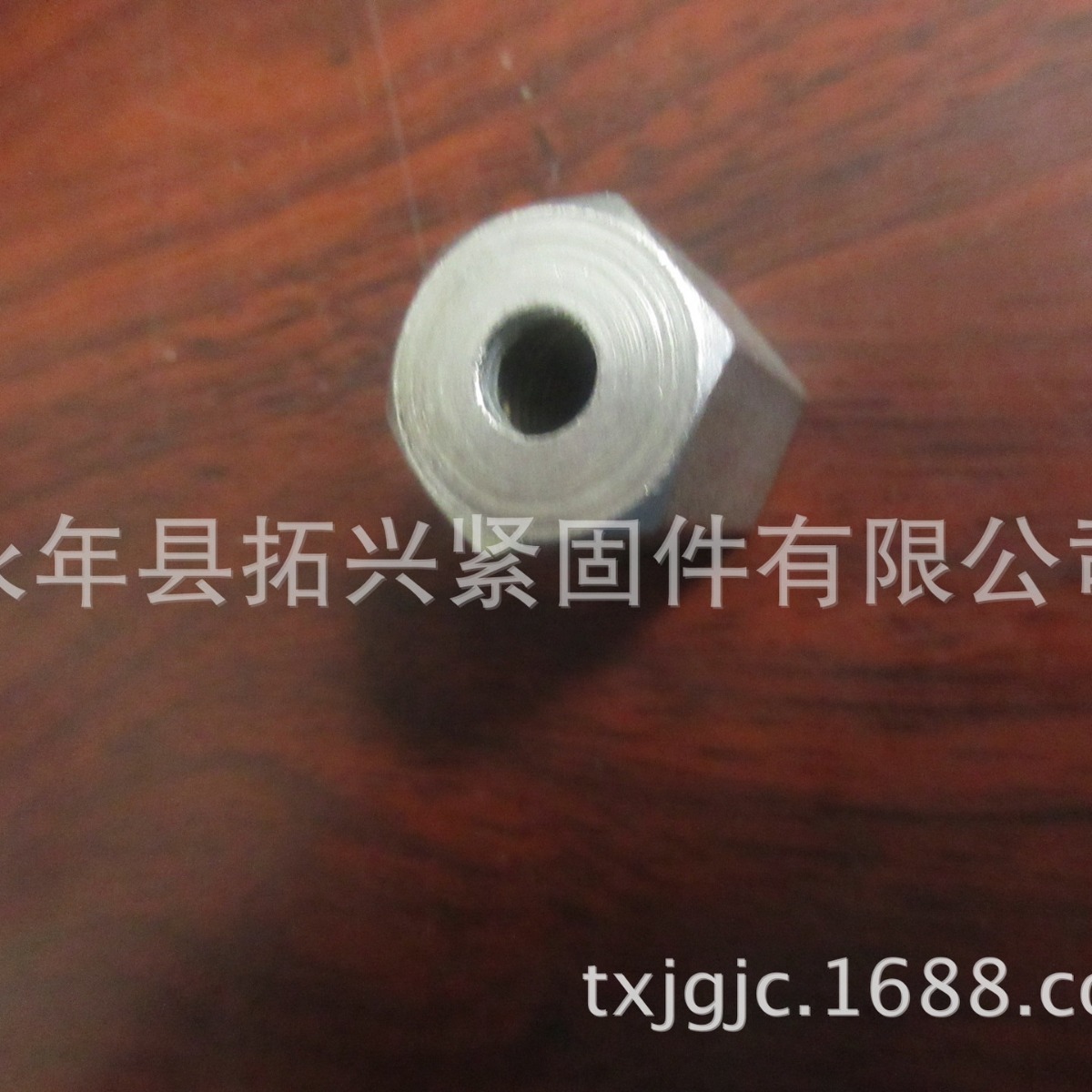 专业生产 盲孔螺帽 六角盲孔螺母 不透气六角螺母 圆型盲孔螺帽