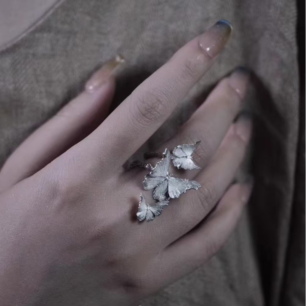 Unique Design Butterfly Ring for Women, New Chinese Style, Vintage Luxury, High-End Open Ring, Trendy Silver Ring