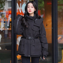 时尚工装派克羽绒服女冬季新款洋气收腰加厚连帽白鸭绒冲峰衣外套
