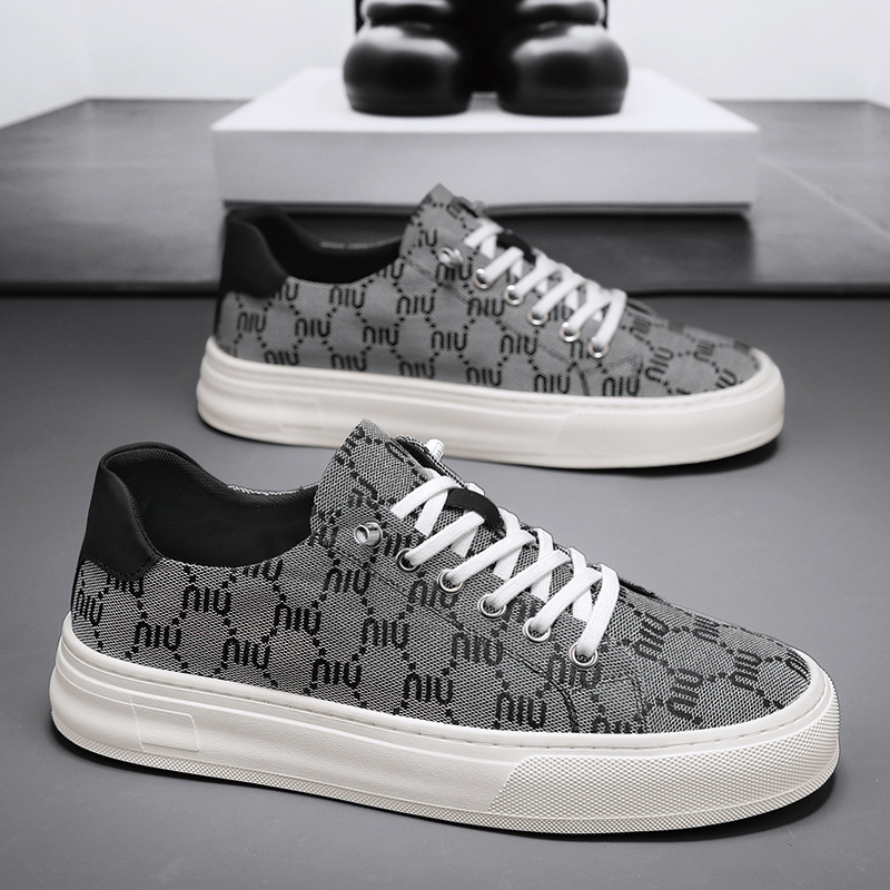 Primavera nuevos zapatos de panel de tela transpirable de cuatro estaciones para hombres, zapatos blancos casuales de todo fósforo para estudiantes de moda, zapatos deportivos de moda para hombres