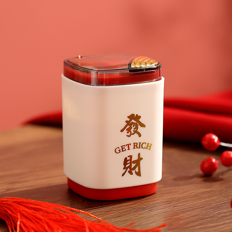 Caja de palillos de dientes 2025 nuevo tipo de alto valor creativo tipo de presión auto pop-up palillos de dientes sala de estar casera palillos de dientes lata