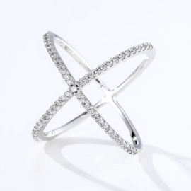 戒指;项链;耳环