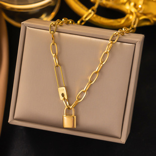 �W���羳���^�͹������߼����i�۵����������Ů����ɫ�䵭�L�i