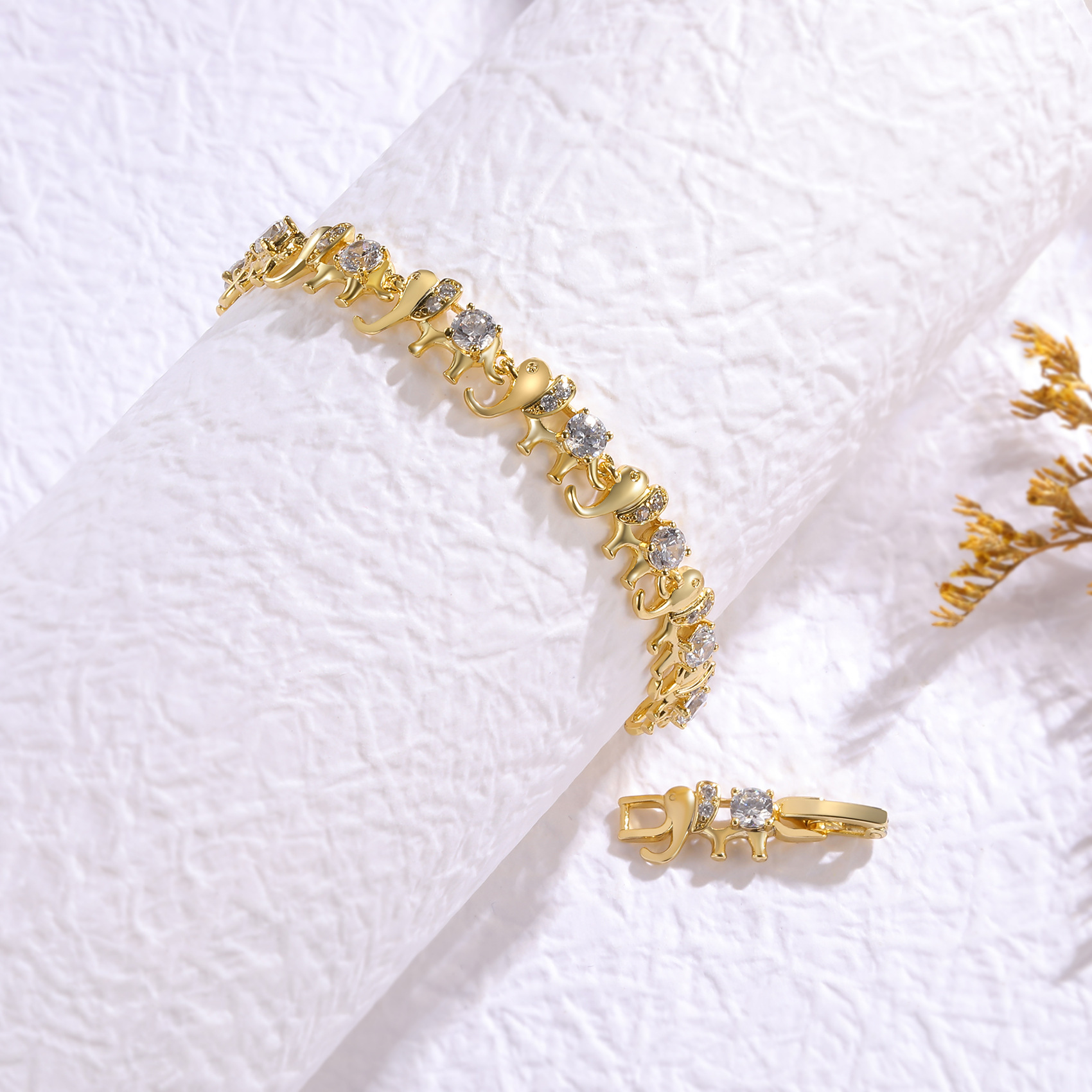 Bijoux En Gros Hip Hop Rhombe Le Cuivre Zircon Incruster Chaîne À Maillons Cubains Bracelets display picture 4