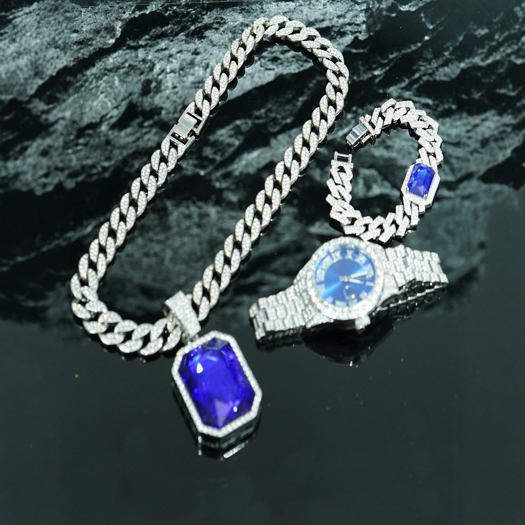 Ventas transfronterizas calientes colgante de aleación de esmeralda roja pulsera collar reloj 5 piezas conjunto de joyas de regalo de alto nivel para hombres