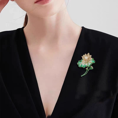 Yaxa sancaqları Enamel Brooch, Chinese Style Brooch