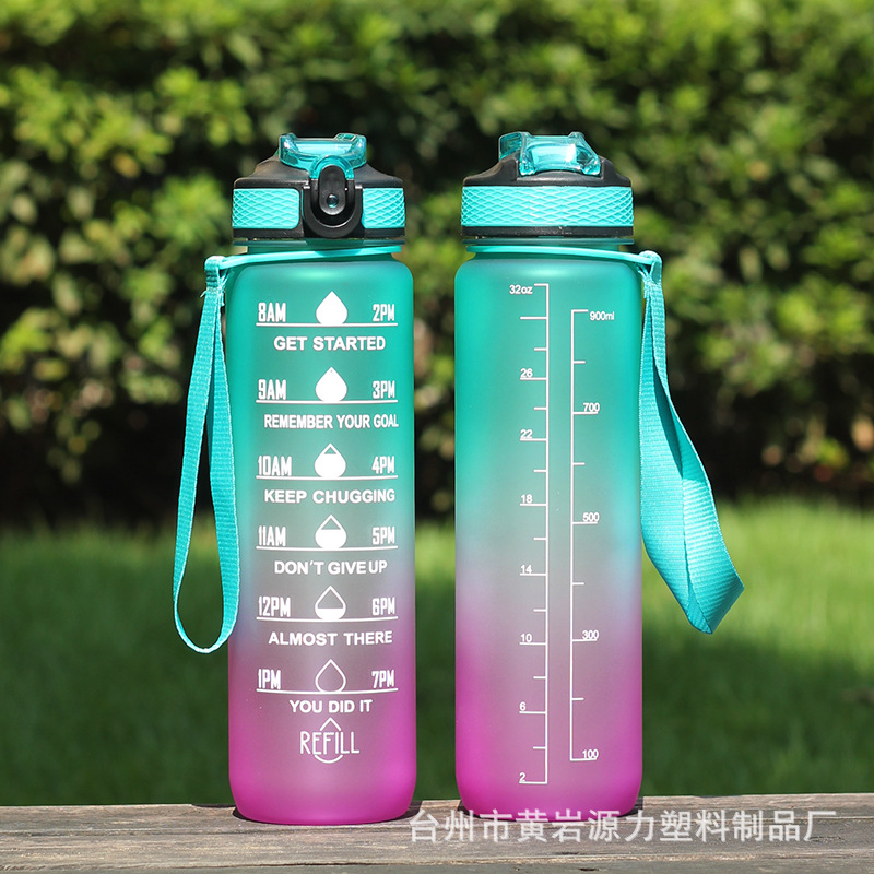 En stock 1000ml Amazon Tritan plástico botella de agua rebote cubierta con escala paja deportes taza espacio