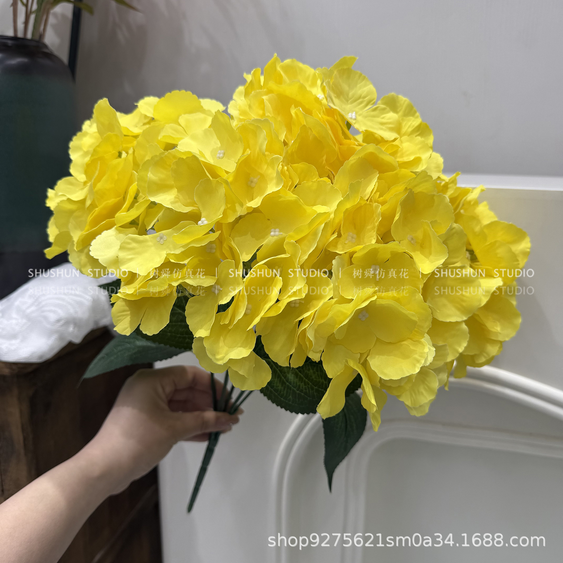 수국 5송이 - 잎 포함(135개)