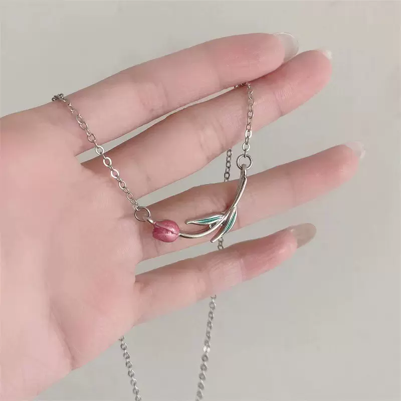 2022年新款滴油金属郁金香项链女韩国个性简约百搭气质颈链锁骨链