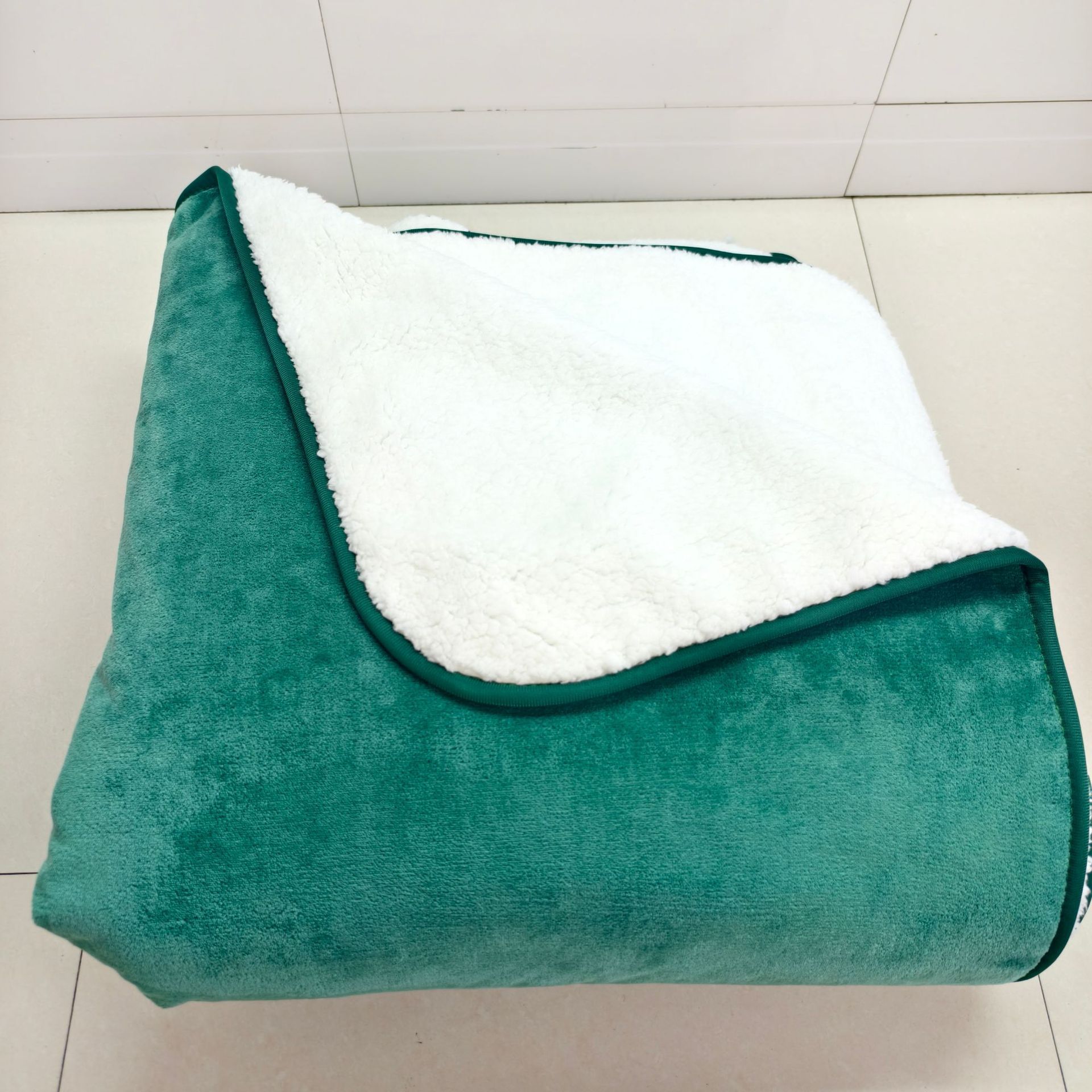 방수 담요 그린 (또는 녹색)