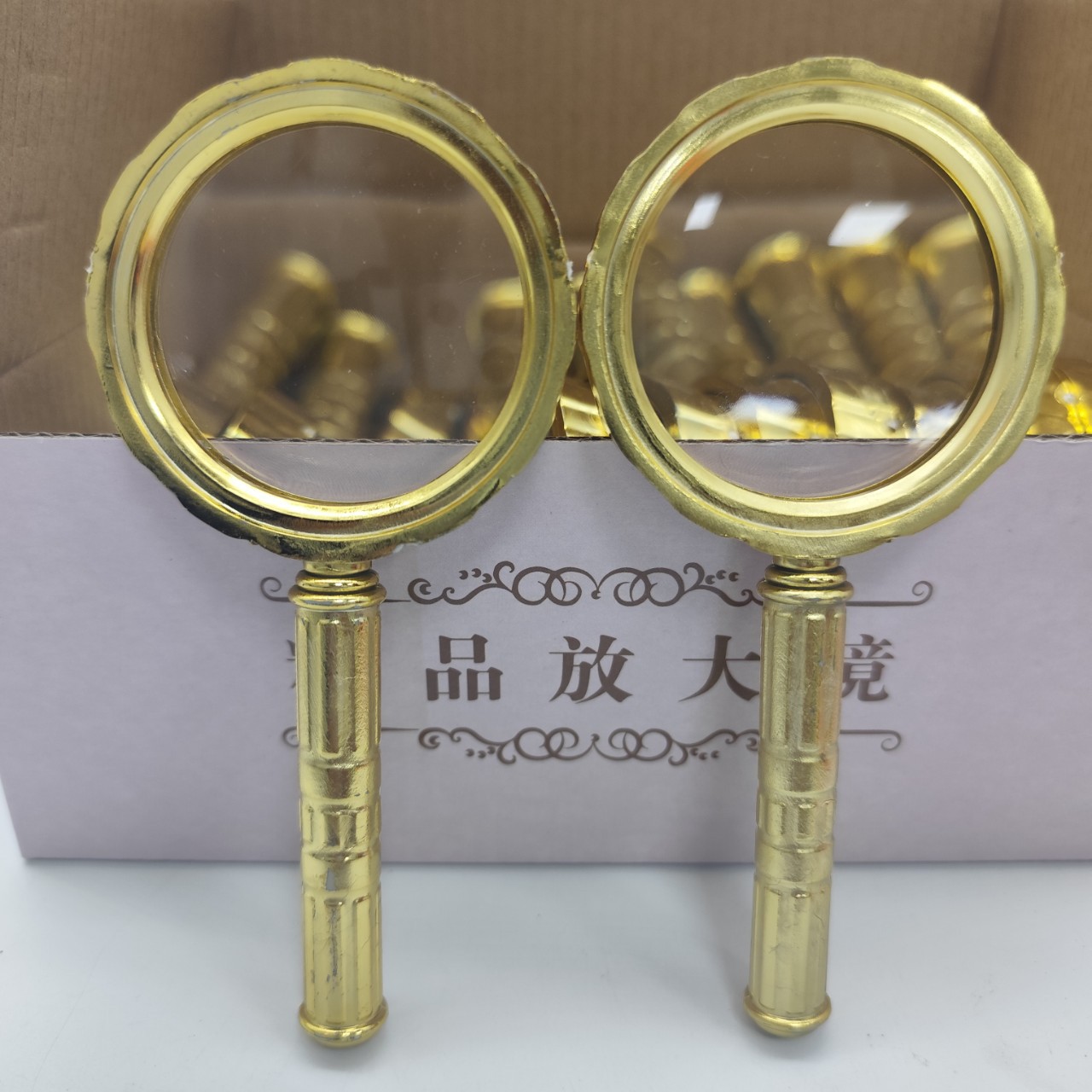 60金色放大镜2元店货源  一盒30个