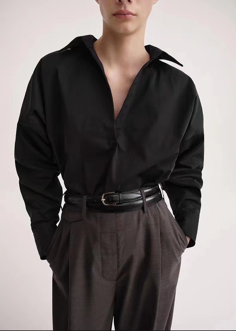 北欧から新しい長袖ミニマリストレディースシャツコットンポプリンバットスリーブVネック多用途ルーズシャツ