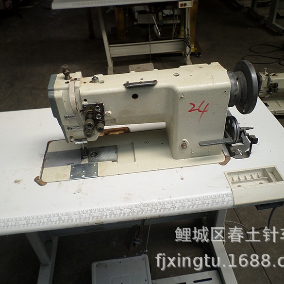 缝纫机针车工业用 中厚料百奇牌20518-H小梭心平板缝高速双针二手