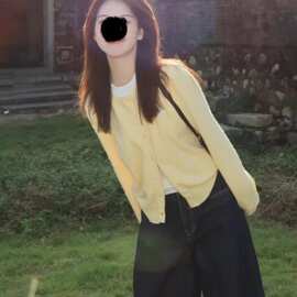奶黄色假两件针织开衫上衣女早春季韩系穿搭设计感百搭长袖毛衣潮