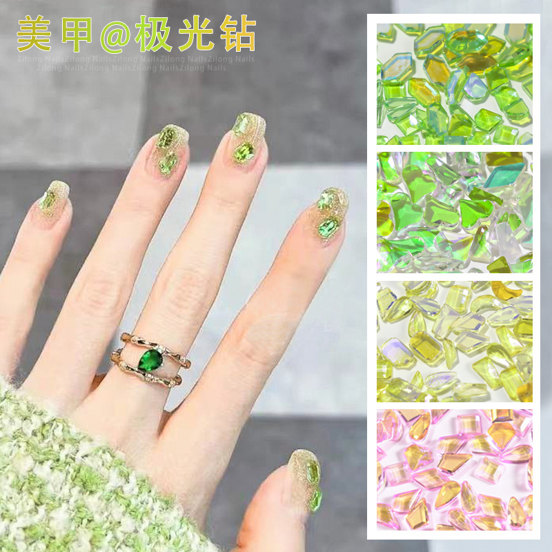 Nail Art Aurora perforación de vidrio 6 grados mezclados fondo plano perforación de forma especial de hielo color fantasma perforación de uñas al por mayor