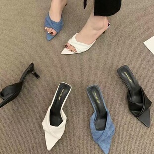 2026�ļ����^¶ֺţ���{�⴩��Ь��Ů�L�����߸�һ���Ϻ����Y����