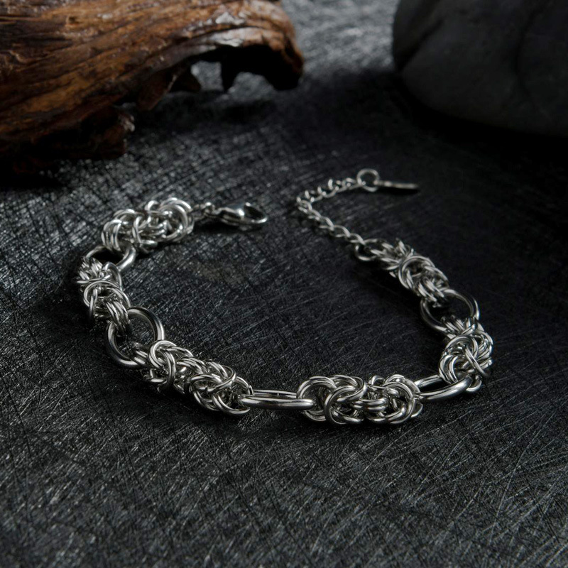 Retro Horse Whip Round Titanium Steel Thick Chain Bracelet Wholesale Nihaojewelry display picture 3