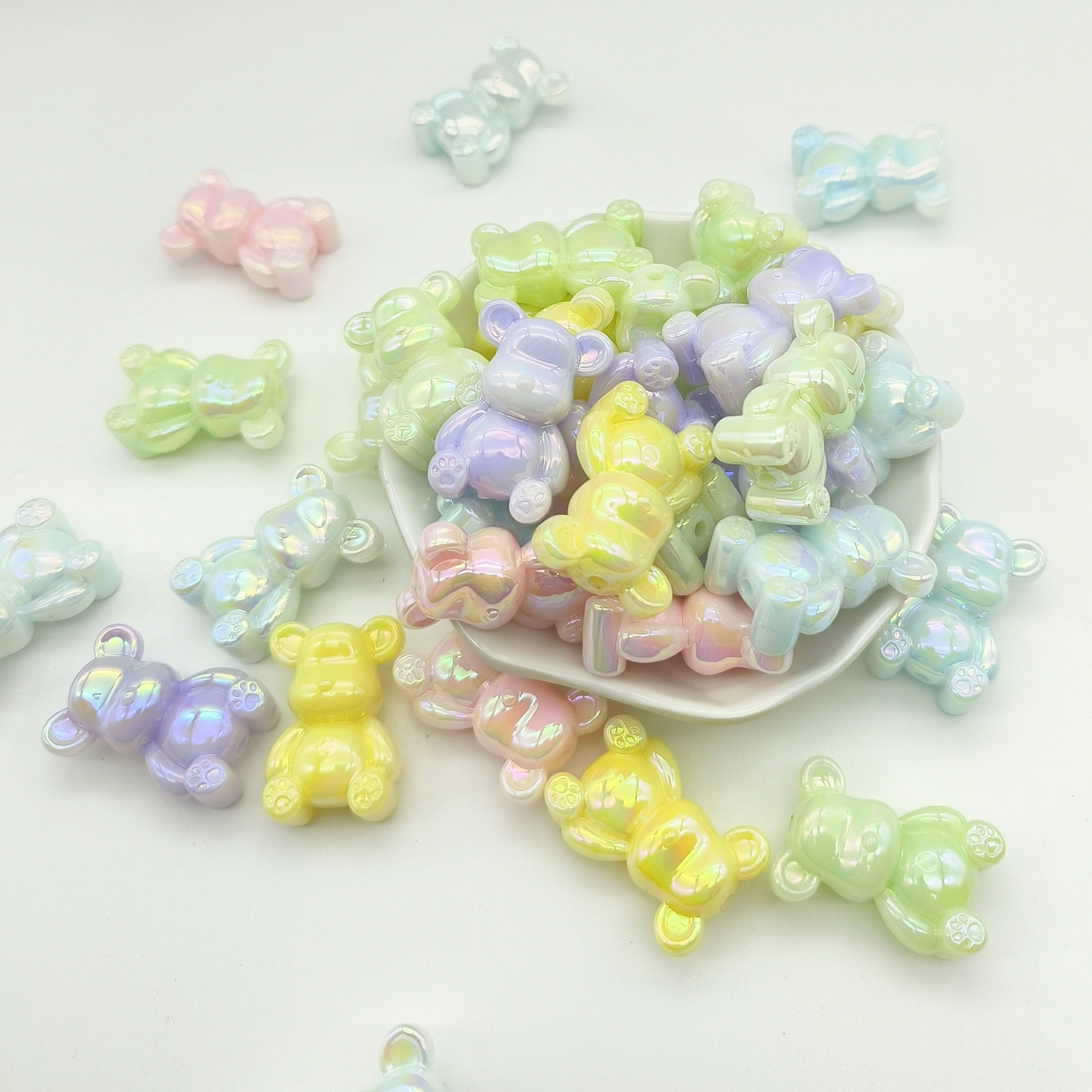 1 Piece 24 * 34mm Hole 2~2.9mm Arylic Bear Beads display picture 1