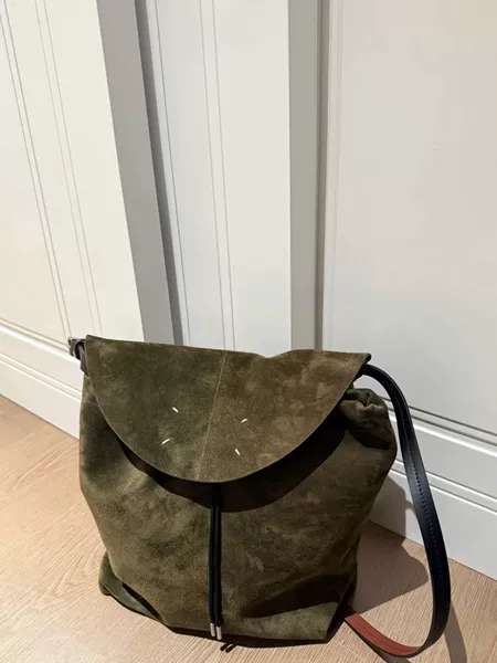 Green, matte, leather