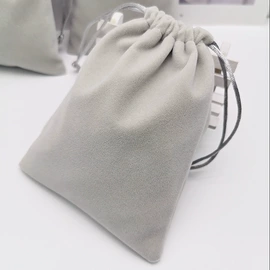 手机挂绳;绒布袋;证件卡、挂绳