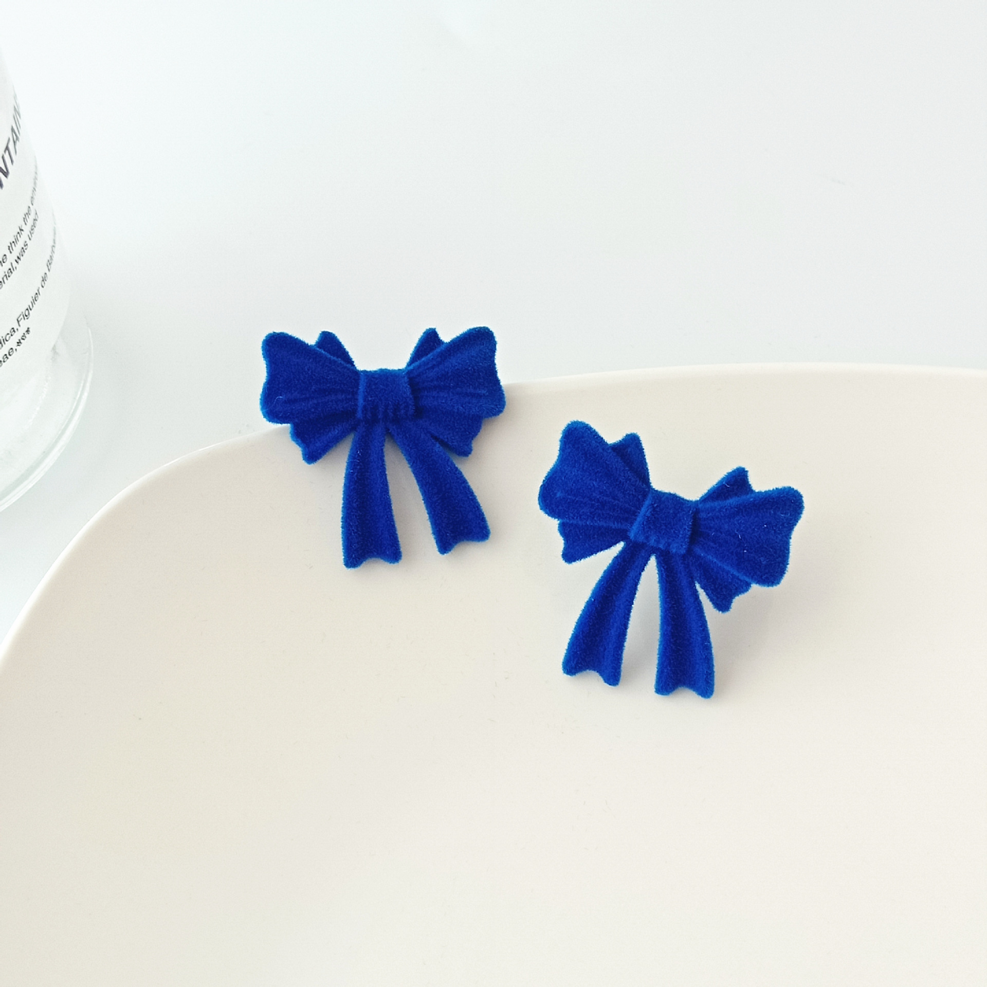 1 Pair Fashion C Shape Heart Shape Bow Knot Flocking Iron Stoving Varnish Womenu0027S Earrings