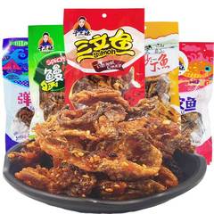 Thirteen sisters spicy fish skin ready-to-eat cod skin dried fish spicy spicy crispy bagged snacks