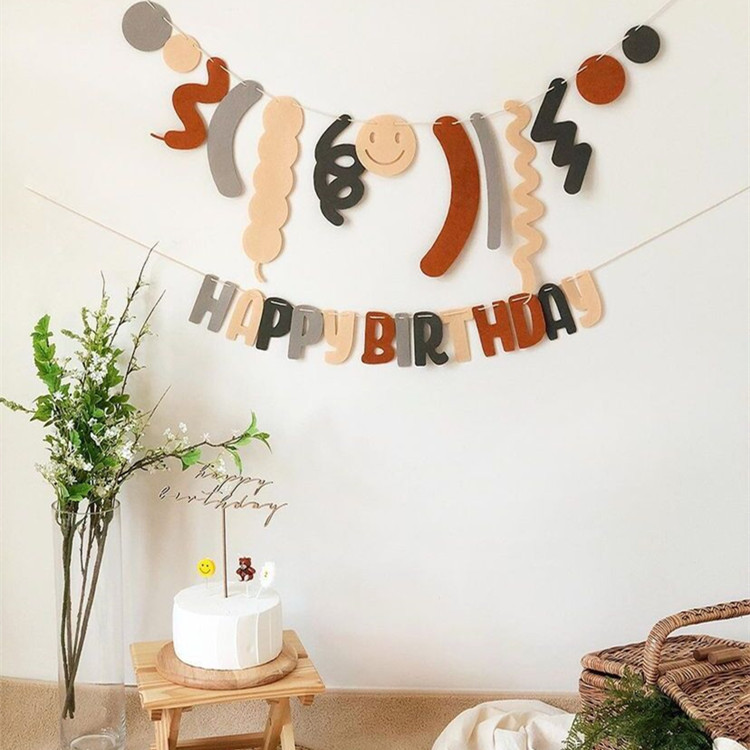 다크 브라운 둥근 편지 당기기 깃발