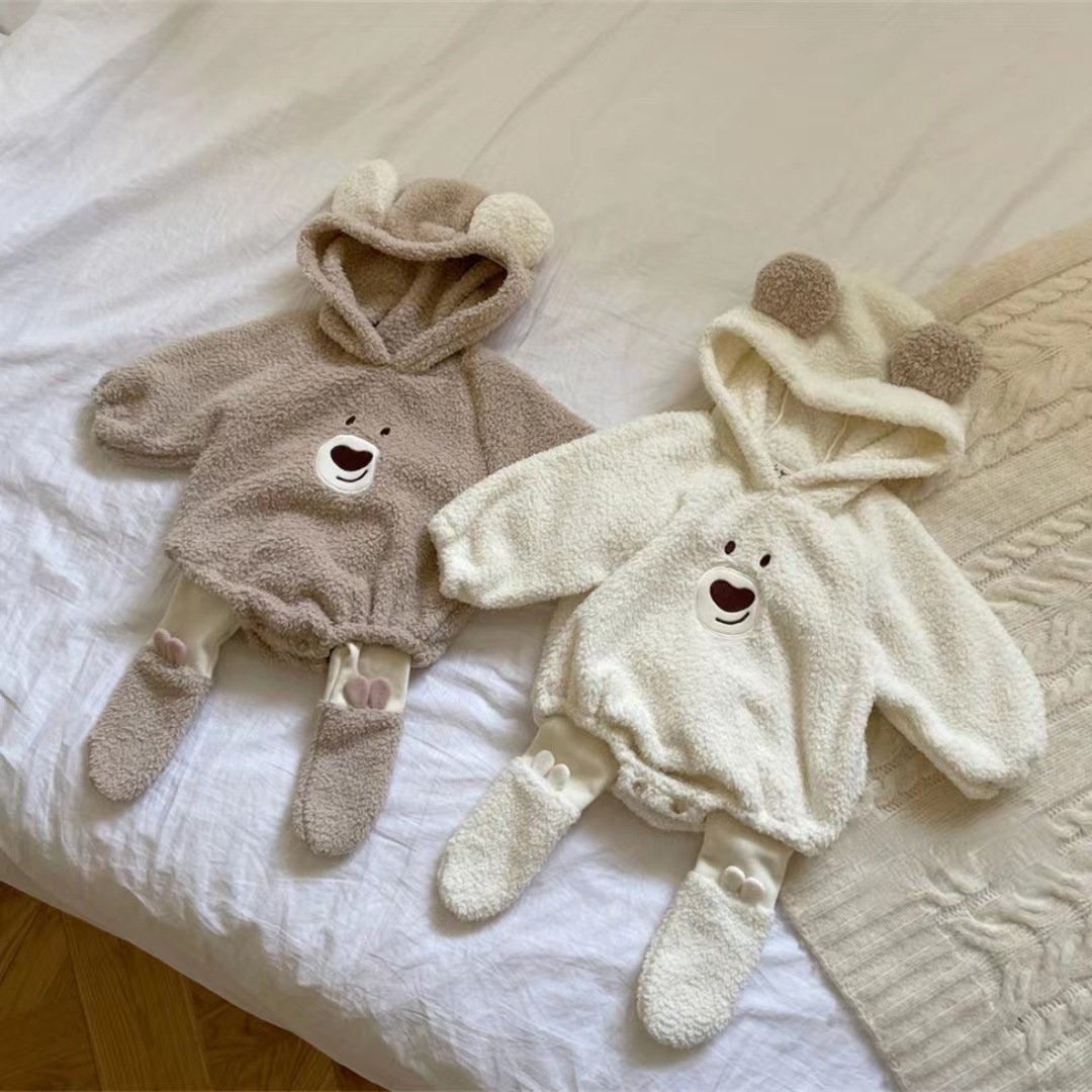 冬季毛绒绒爬服包庇长袖韩版连体衣连帽珊瑚绒小熊婴童现小熊柔软