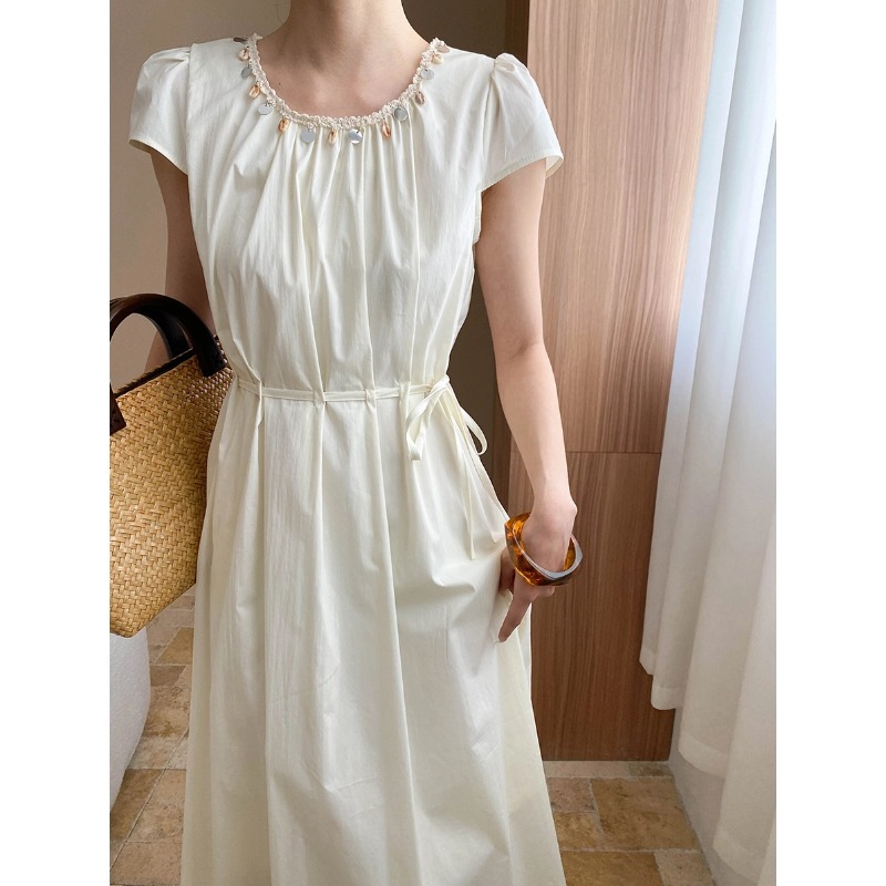 司南南法度假风设计感串珠圆领系带收腰显瘦A字连衣裙
