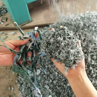 PVC螺旋粉碎机 编织袋尼龙旧衣服塑料破碎机包装吨包袋薄膜撕碎机
