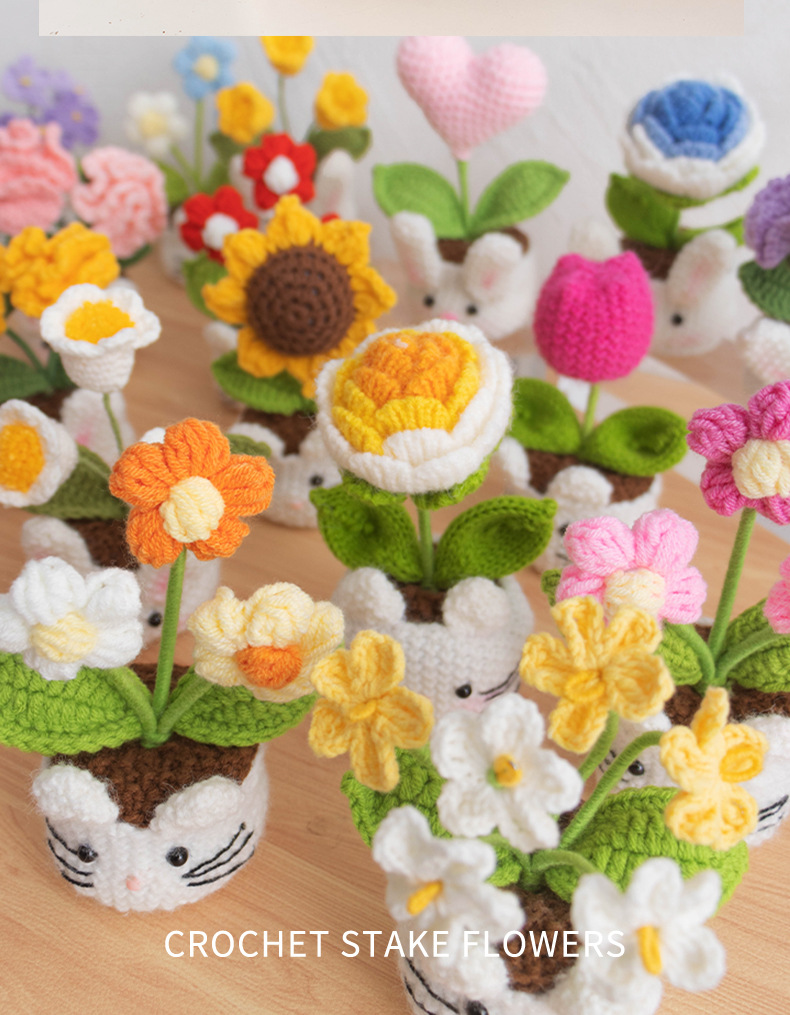 Wholesale of cross-border new handmade small potted flower crocheted artificial flower decorative ornaments, finished knitted potted plants pic 4