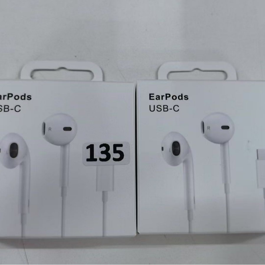 R17 R15 mobile phone headset MH135 dedicated wire-controlled earplug FIND X TYPE-C headset